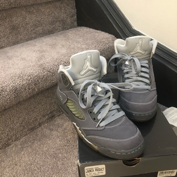 Air Jordan cool grey 5’s kids sneakers - Picture 3 of 3